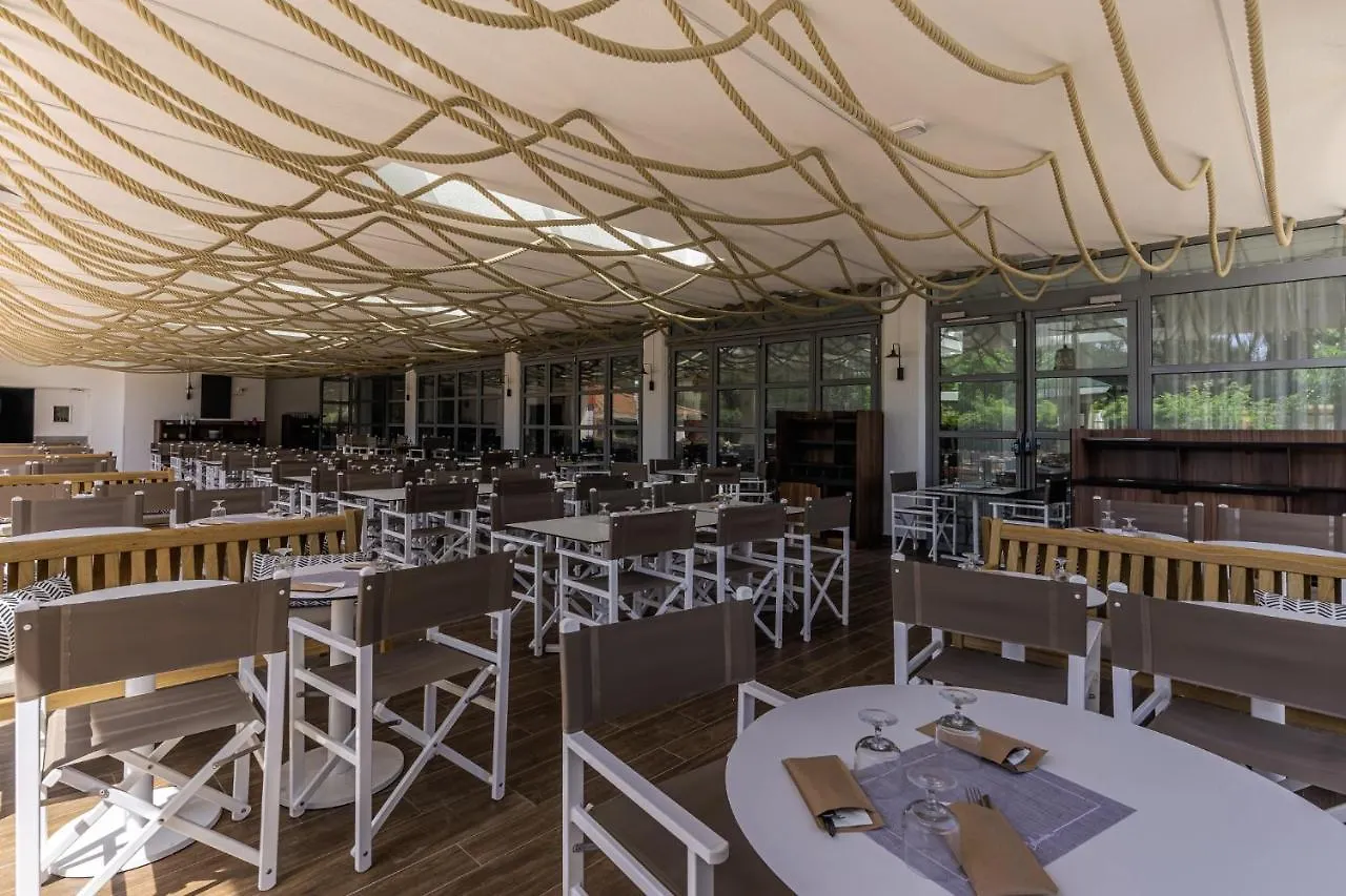 Belambra Clubs Presqu'Ile De Giens - Riviera Beach Club Hyeres 3*,